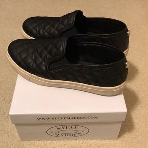 Steve Madden Sneaker